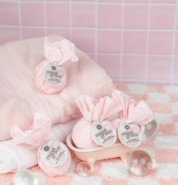 Sweet Grace Bath Bomb