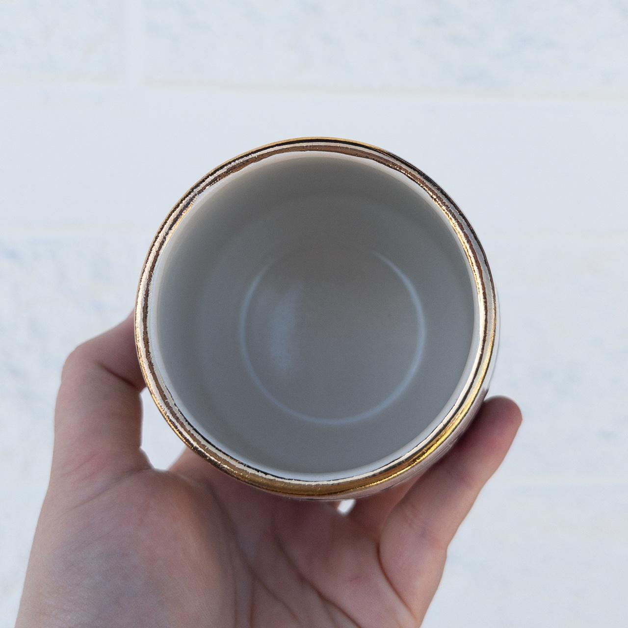 Magnolia Ceramic Wine Glass