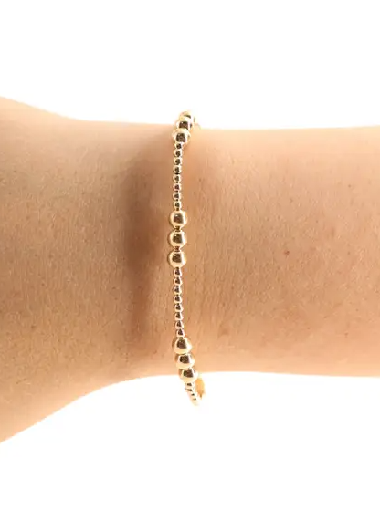 Ily Bracelet in Gold