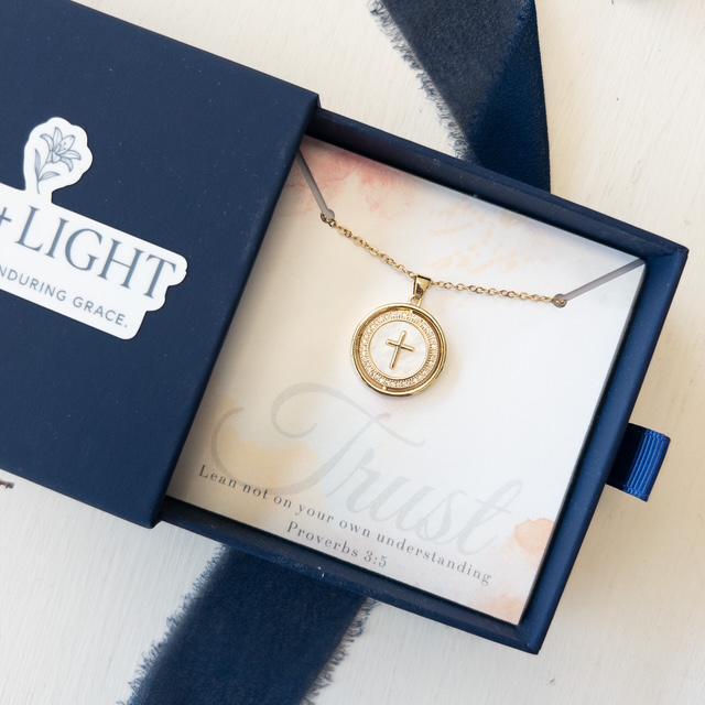 L+L Necklace, Trust