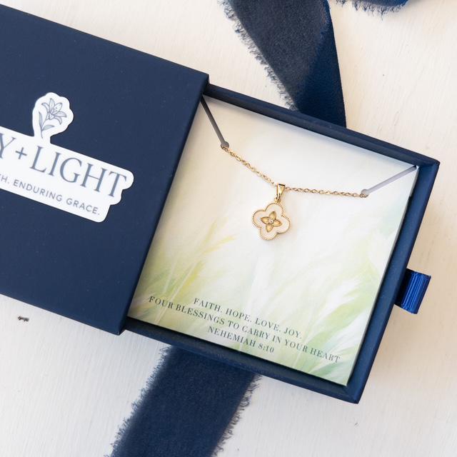 L+L Necklace, Clover