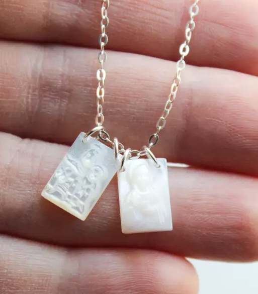 Silver Scapular Necklace