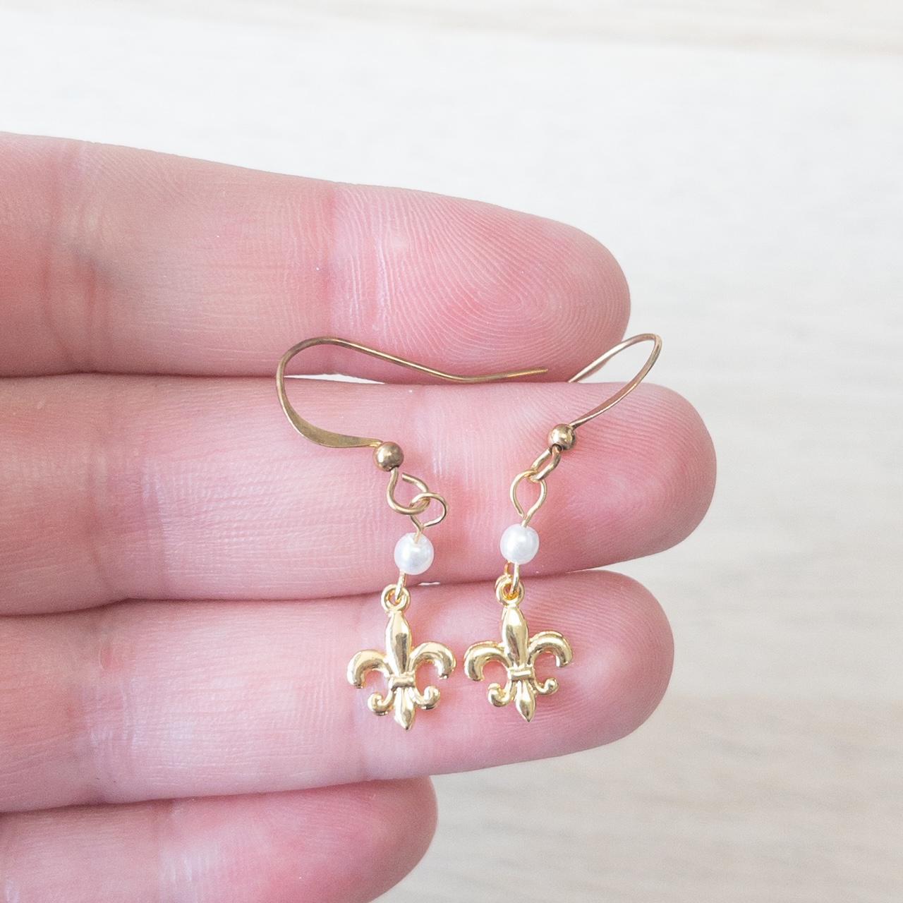 Fleur De Lis Pearl Earrings