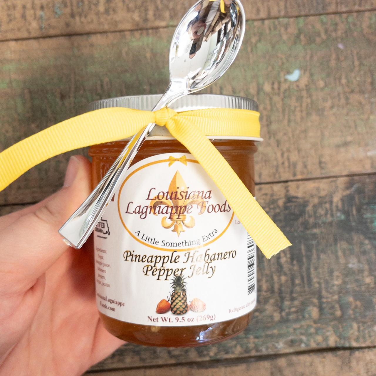 Pineapple Habanero Pepper Jelly {10 oz}