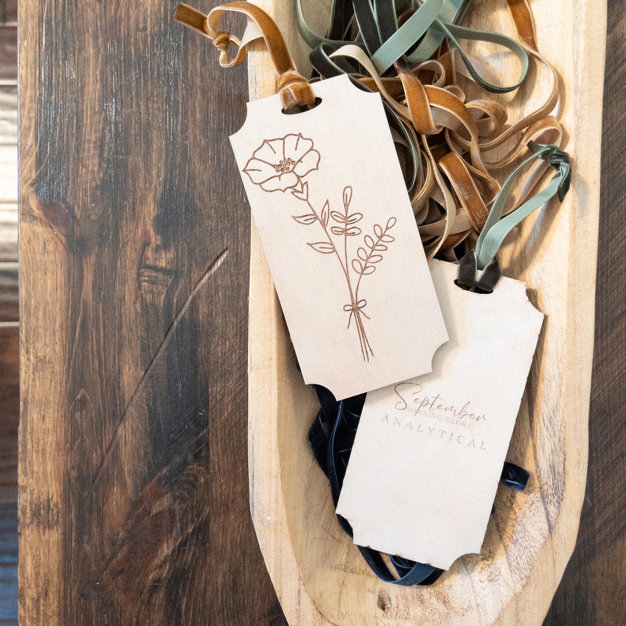 Birth Month Flower Tag {wood}