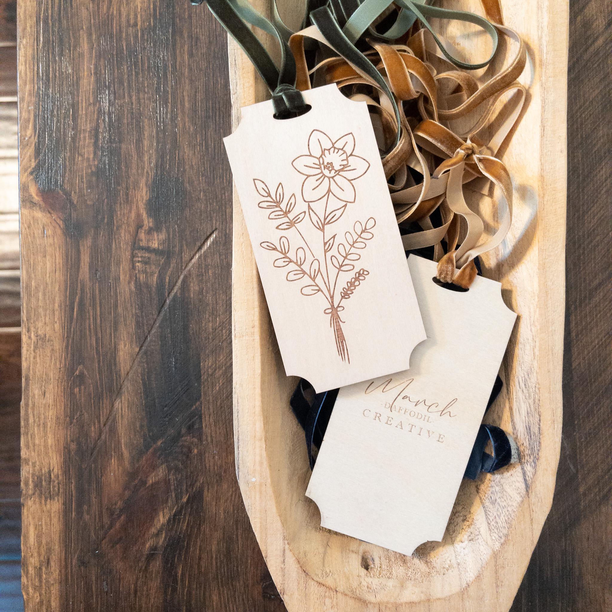 Birth Month Flower Tag {wood}