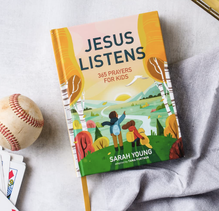 Jesus Listens: 365 Prayers for Kids
