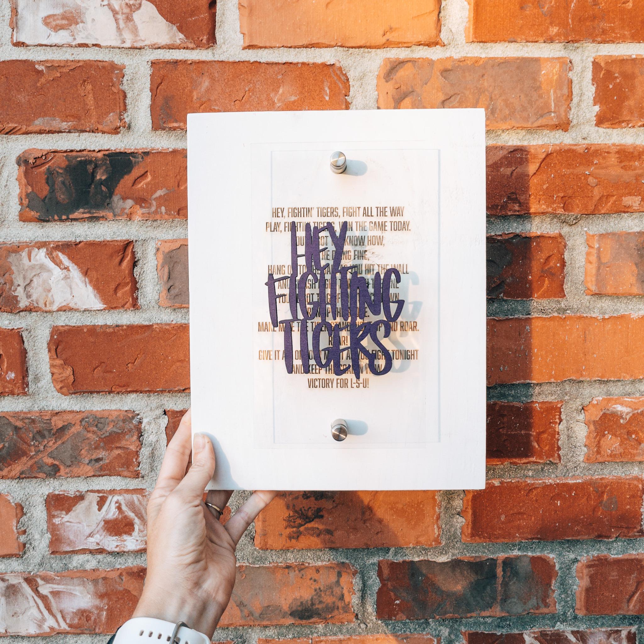 Geaux Team Standoff Sign