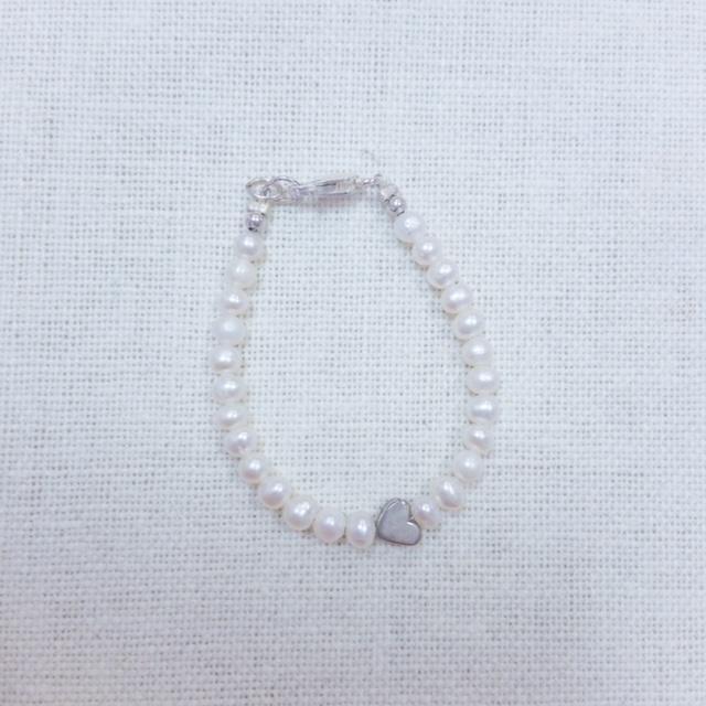 Pearl Bracelet with Heart